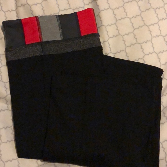 BRAND NEW WITHOUGHT TAGS BLACK WIDE YOGA PANTS - Picture 1 of 2